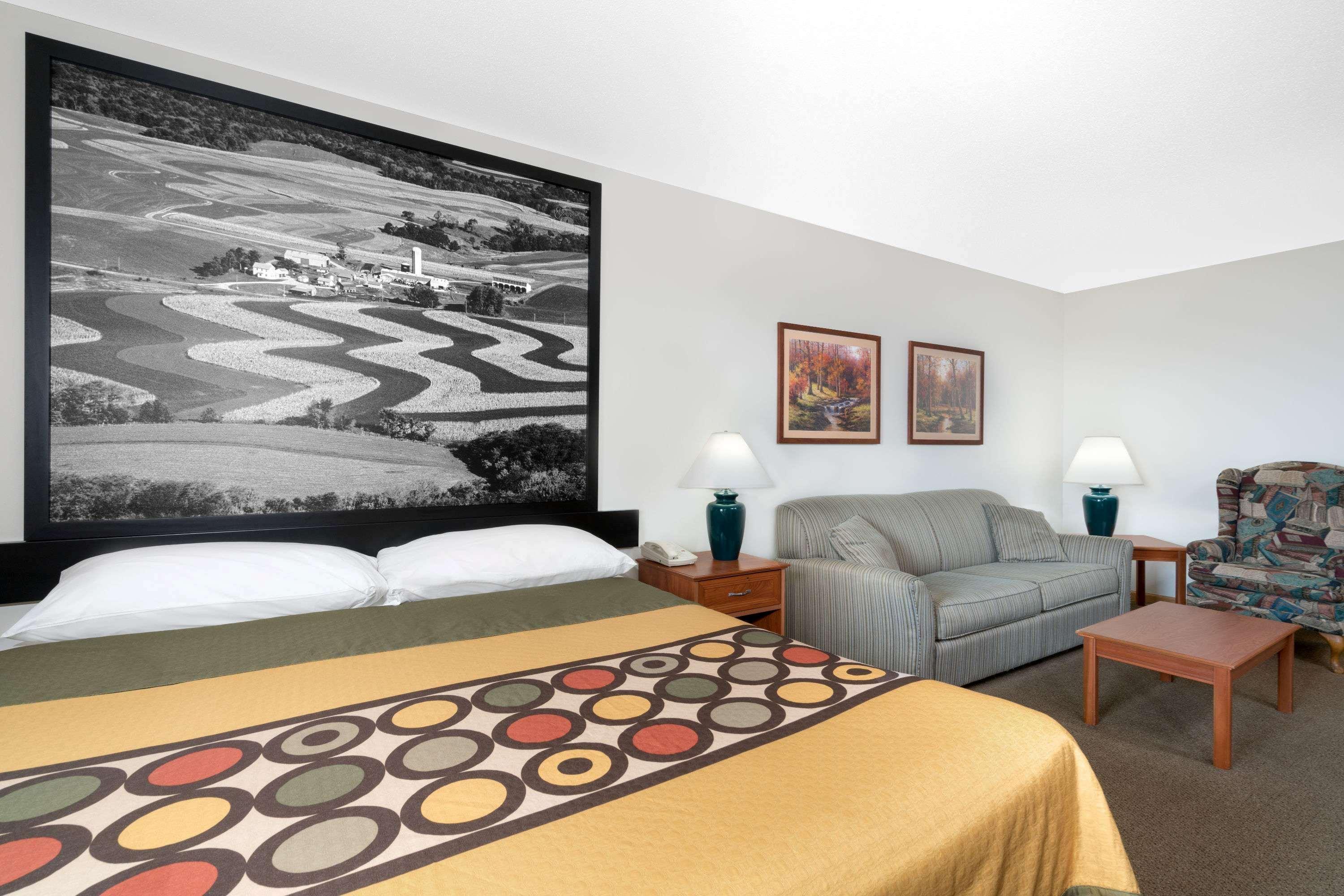 Super 8 By Wyndham Sparta Luaran gambar