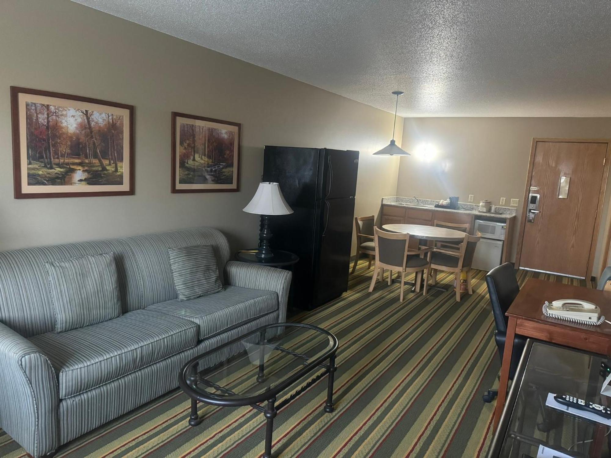Super 8 By Wyndham Sparta Luaran gambar